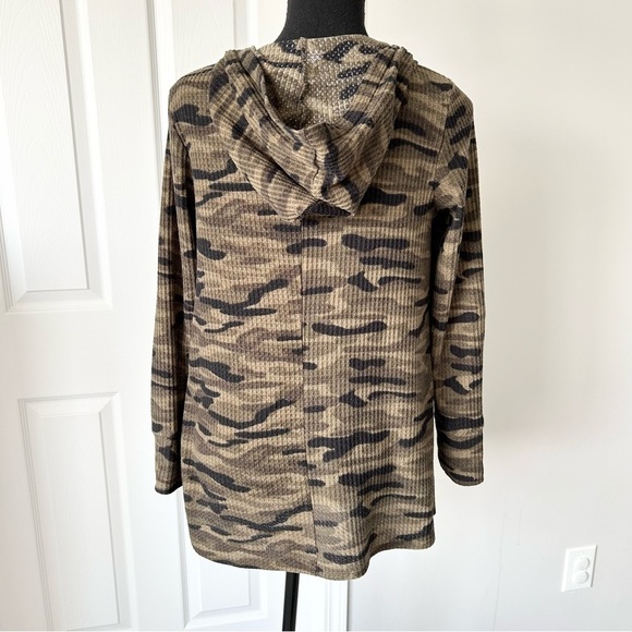 Retrology Camo Hooded Open  Front Cardigan - Picture 3 of 14